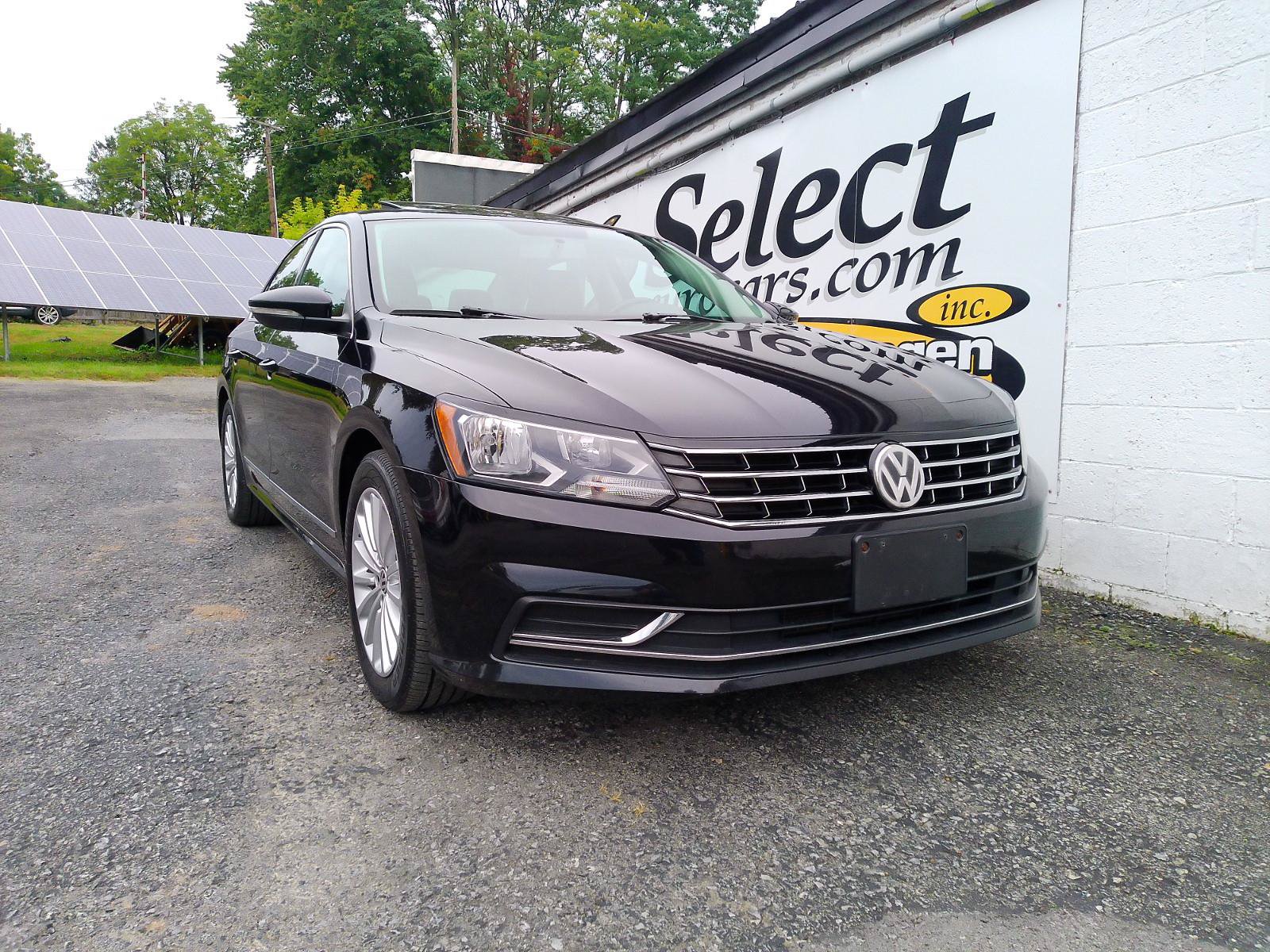 Used 2017 Volkswagen Passat 1.8T SE