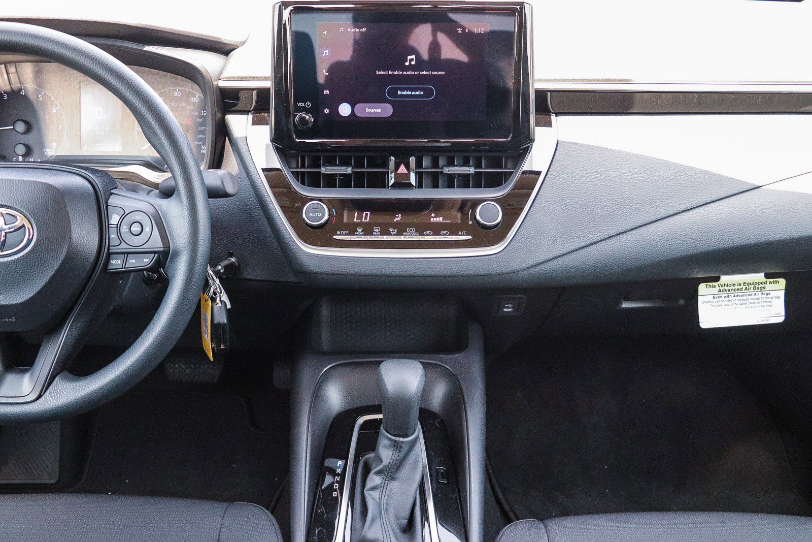 Used 2025 Toyota Corolla LE FWD image 13