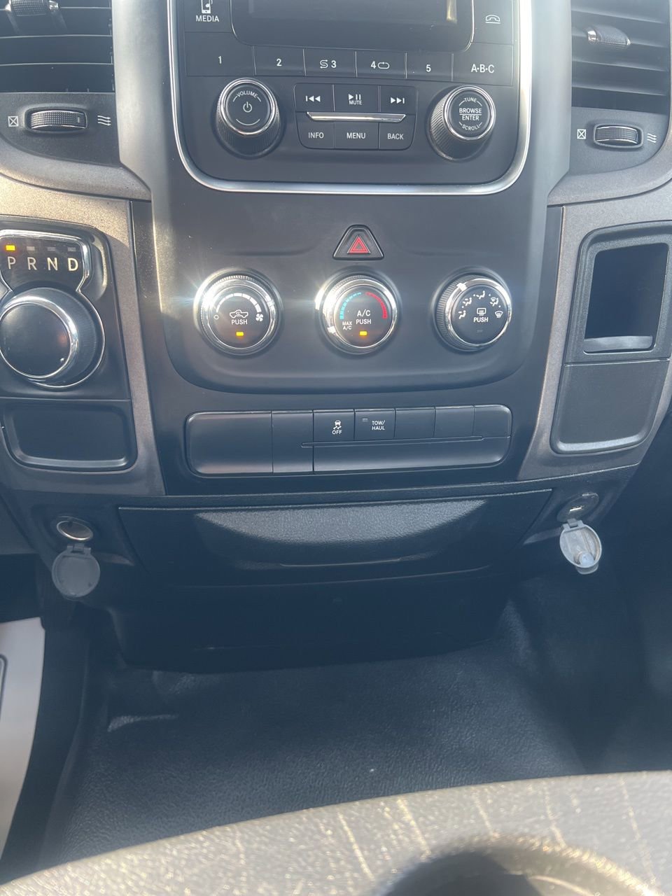 Used 2018 RAM 1500 Tradesman image 29