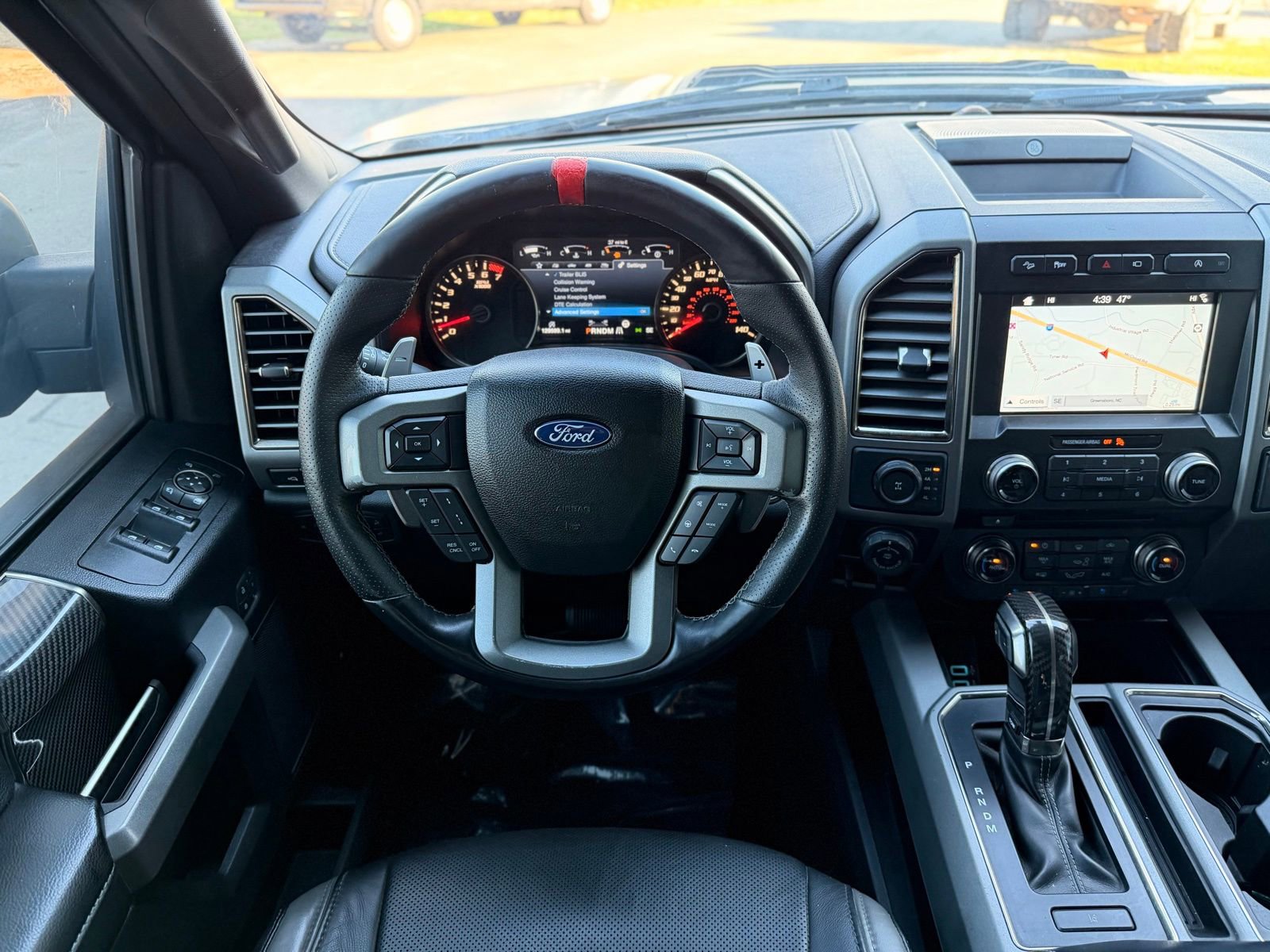 Used 2018 Ford F150 Raptor w/ Equipment Group 802A Luxury image 32