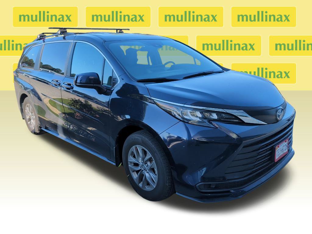Used 2025 Toyota Sienna LE