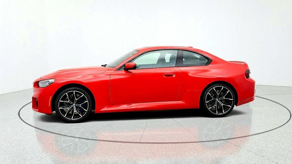 Used 2023 BMW M2 RWD image 8