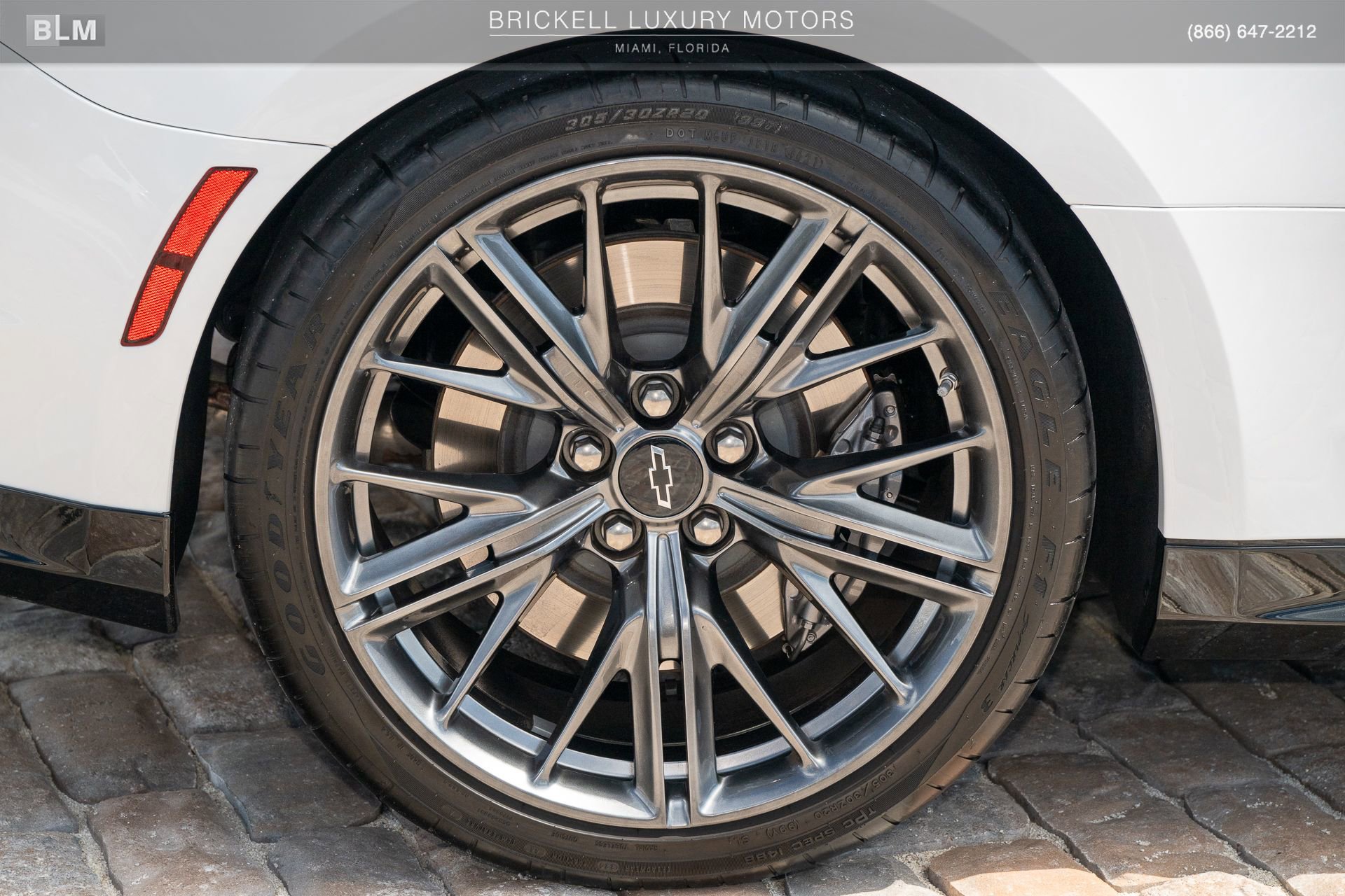 Used 2022 Chevrolet Camaro ZL1 RWD image 41