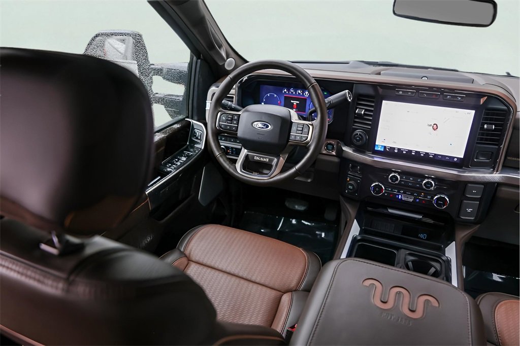Used 2024 Ford F250 King Ranch image 28