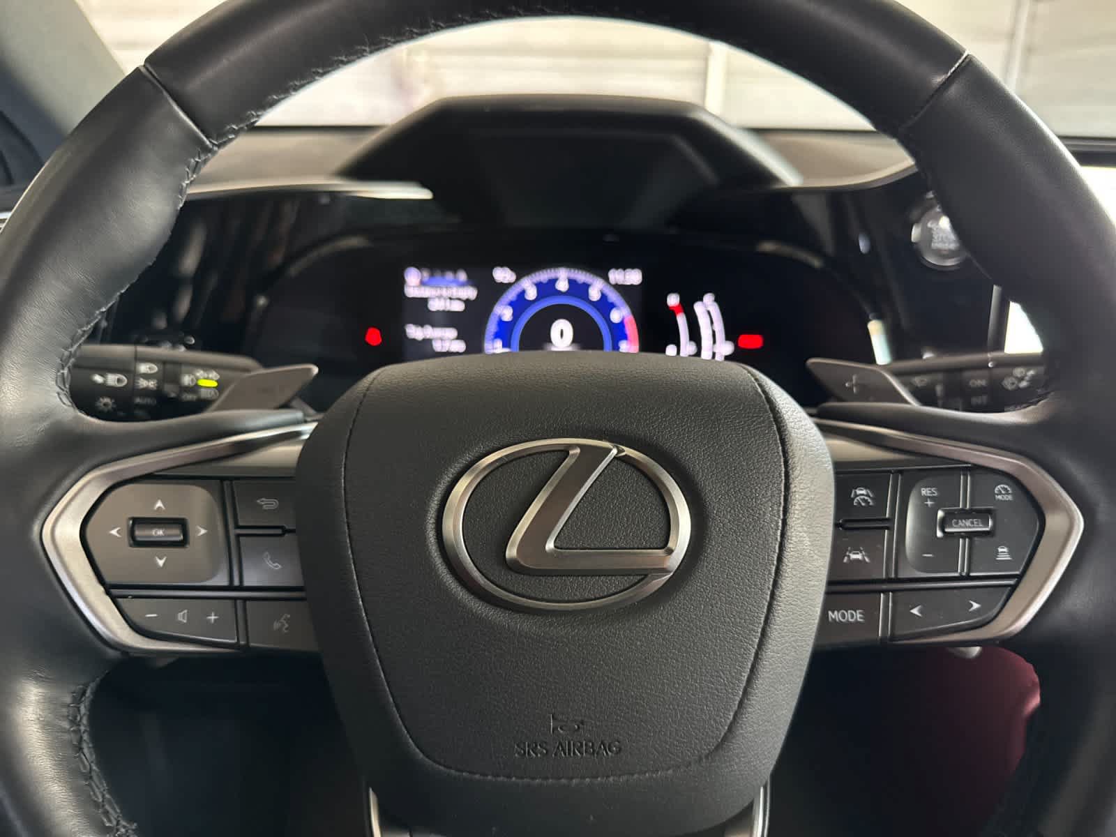 Certified 2025 Lexus NX 350 AWD w/ Accessory Package (2T) image 25