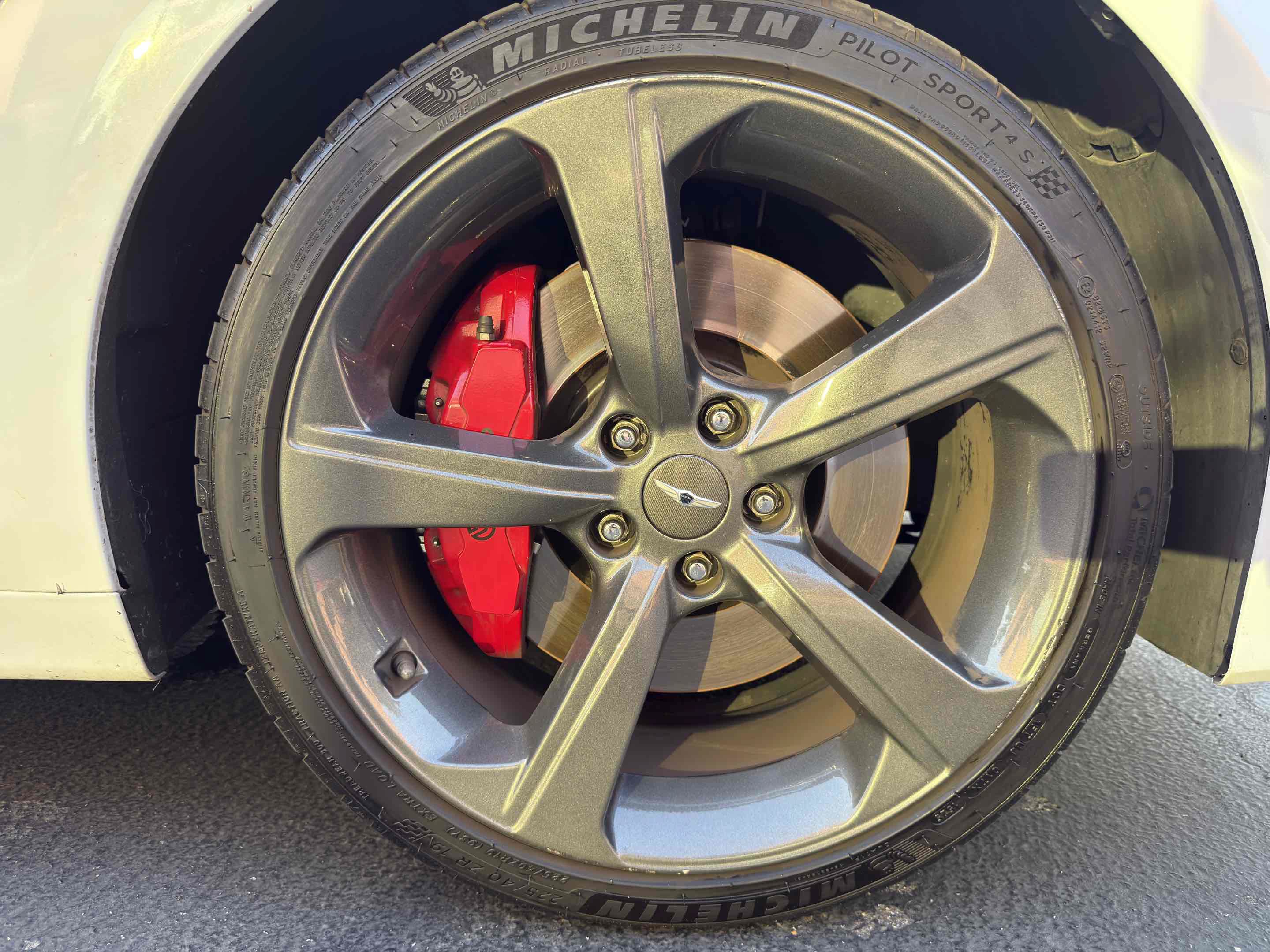 Used 2019 Genesis G70 3.3T Advanced w/ Sport Package RWD image 23