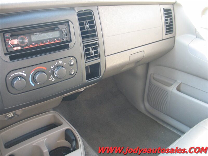 Used 2001 Dodge Dakota SLT AWD/4WD image 17