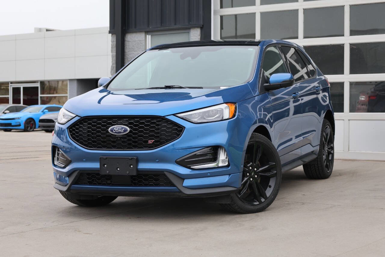 Used 2020 Ford Edge ST w/ Equipment Group 401A AWD/4WD image 3