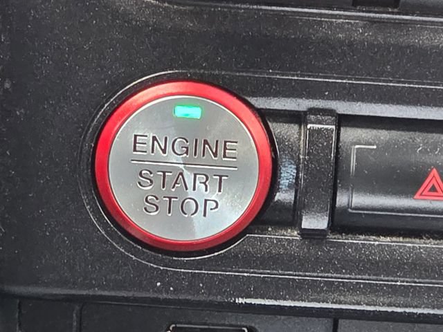 Used 2023 Ford Mustang Convertible RWD image 19
