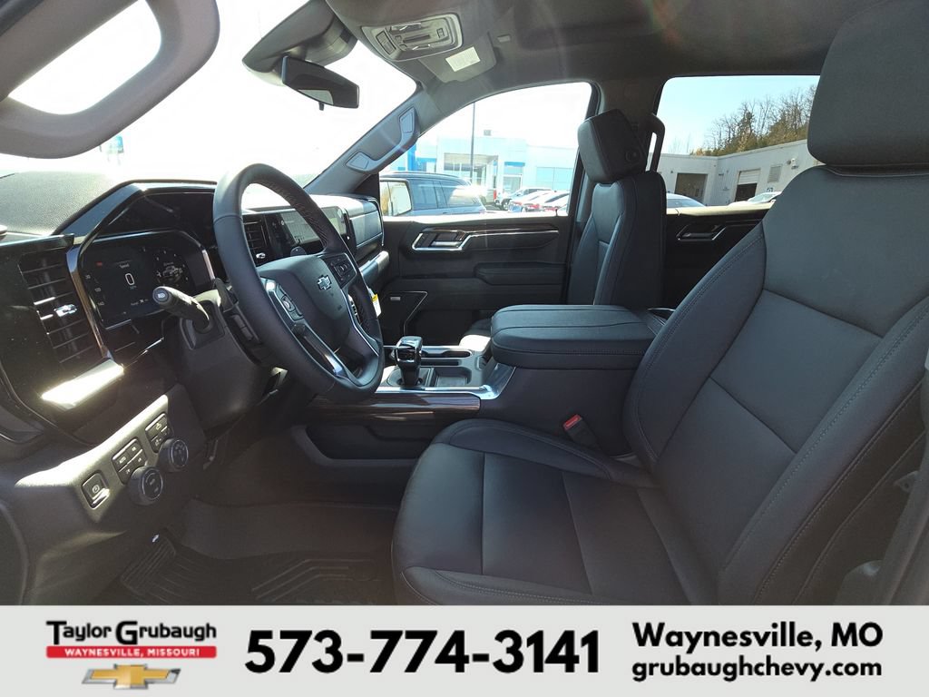 New 2026 Chevrolet Silverado 1500 LT Trail Boss w/ Convenience Package II AWD/4WD image 16
