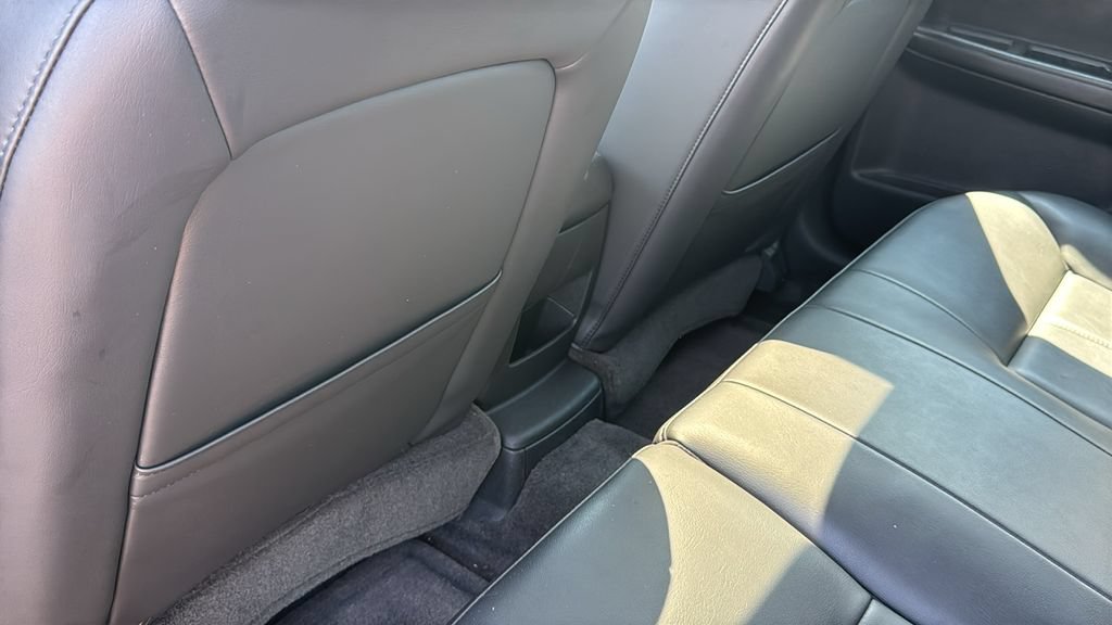 Used 2011 Chevrolet Impala LT w/ Luxury Edition Package FWD image 33