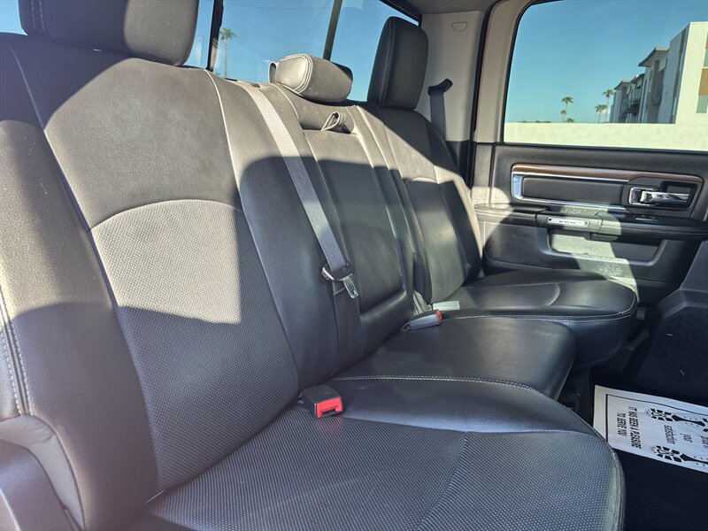 Used 2015 RAM 2500 Laramie w/ Convenience Group AWD/4WD image 38
