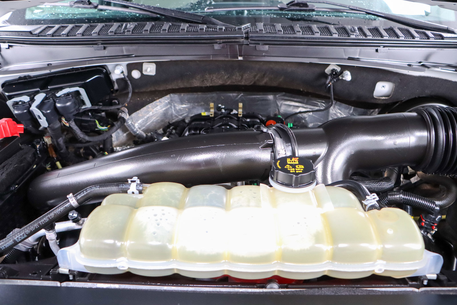 Used 2021 Ford Expedition XLT image 34