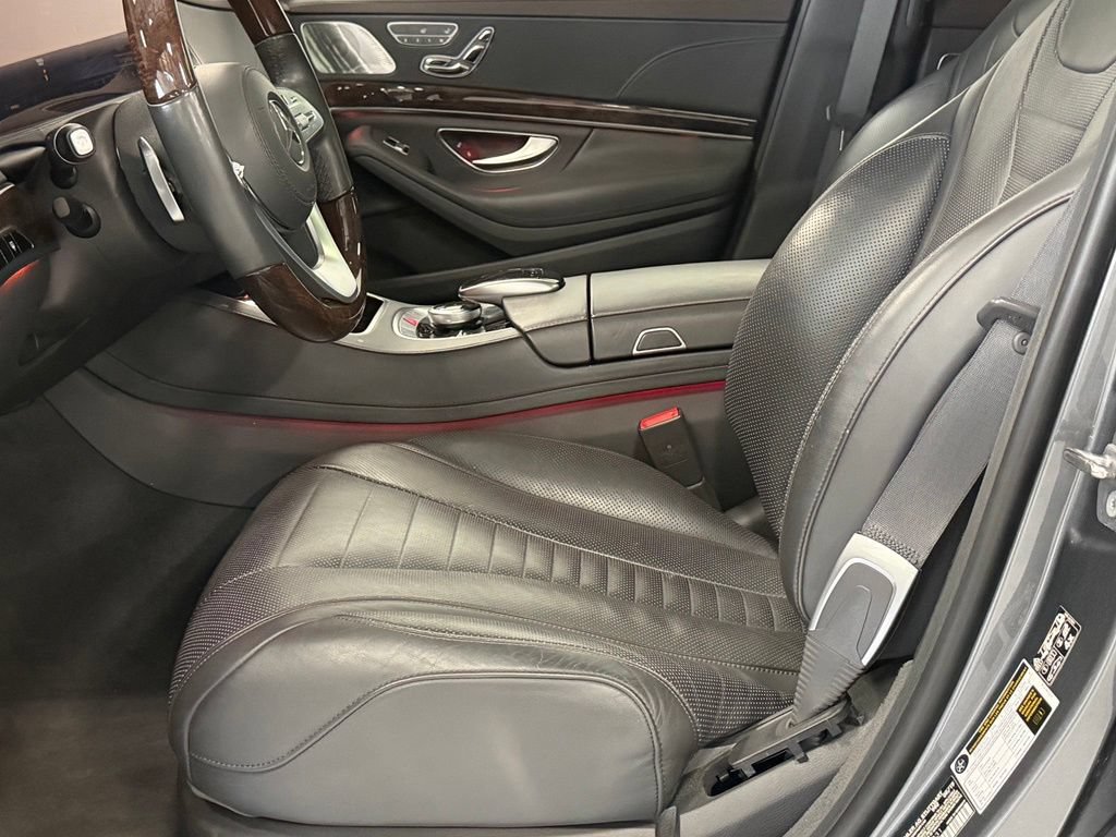 Used 2020 Mercedes-Benz S 560 Sedan w/ Premium Package image 9