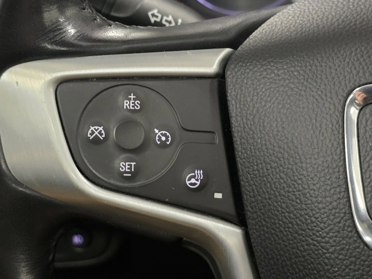 Used 2018 GMC Terrain SLT w/ Preferred Package image 8