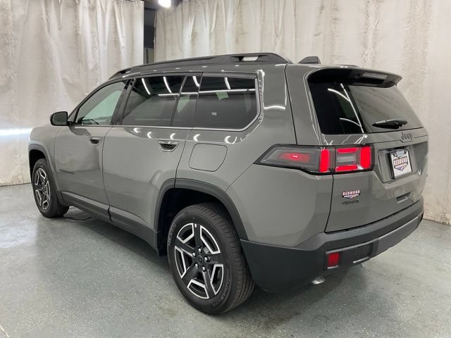New 2026 Jeep Cherokee Laredo AWD/4WD image 5