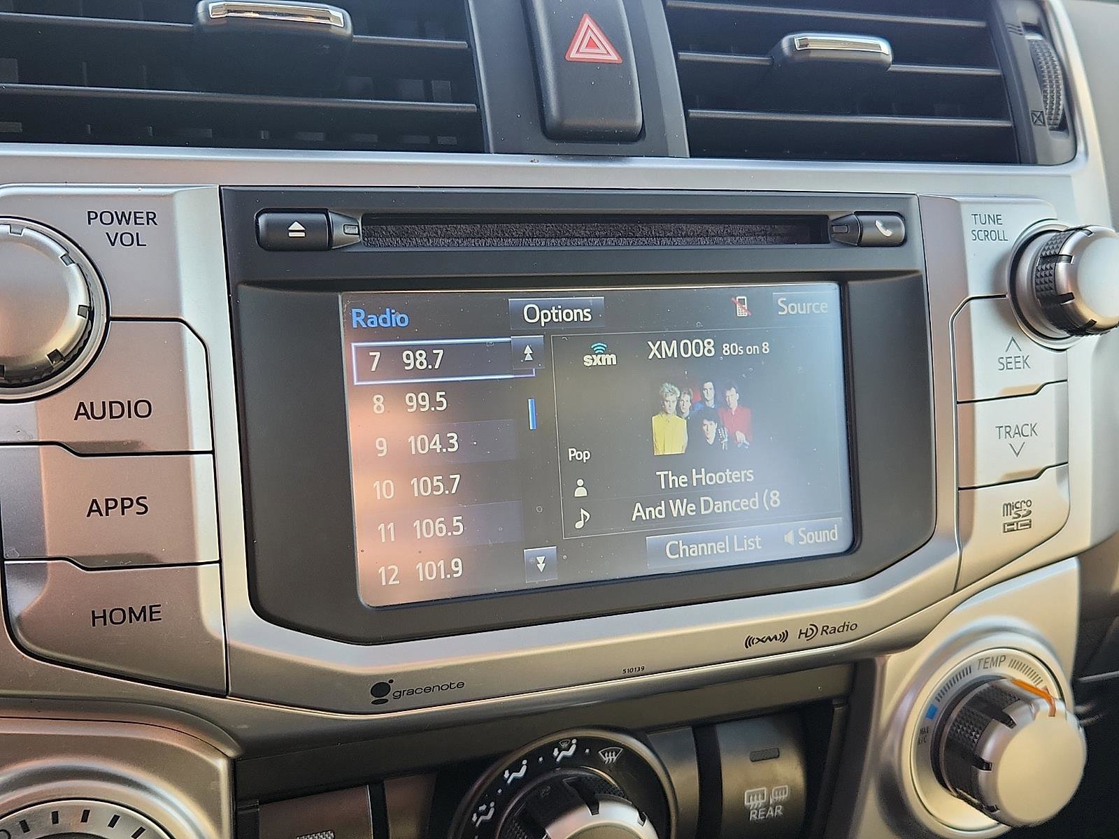 Used 2018 Toyota 4Runner SR5 Premium image 17