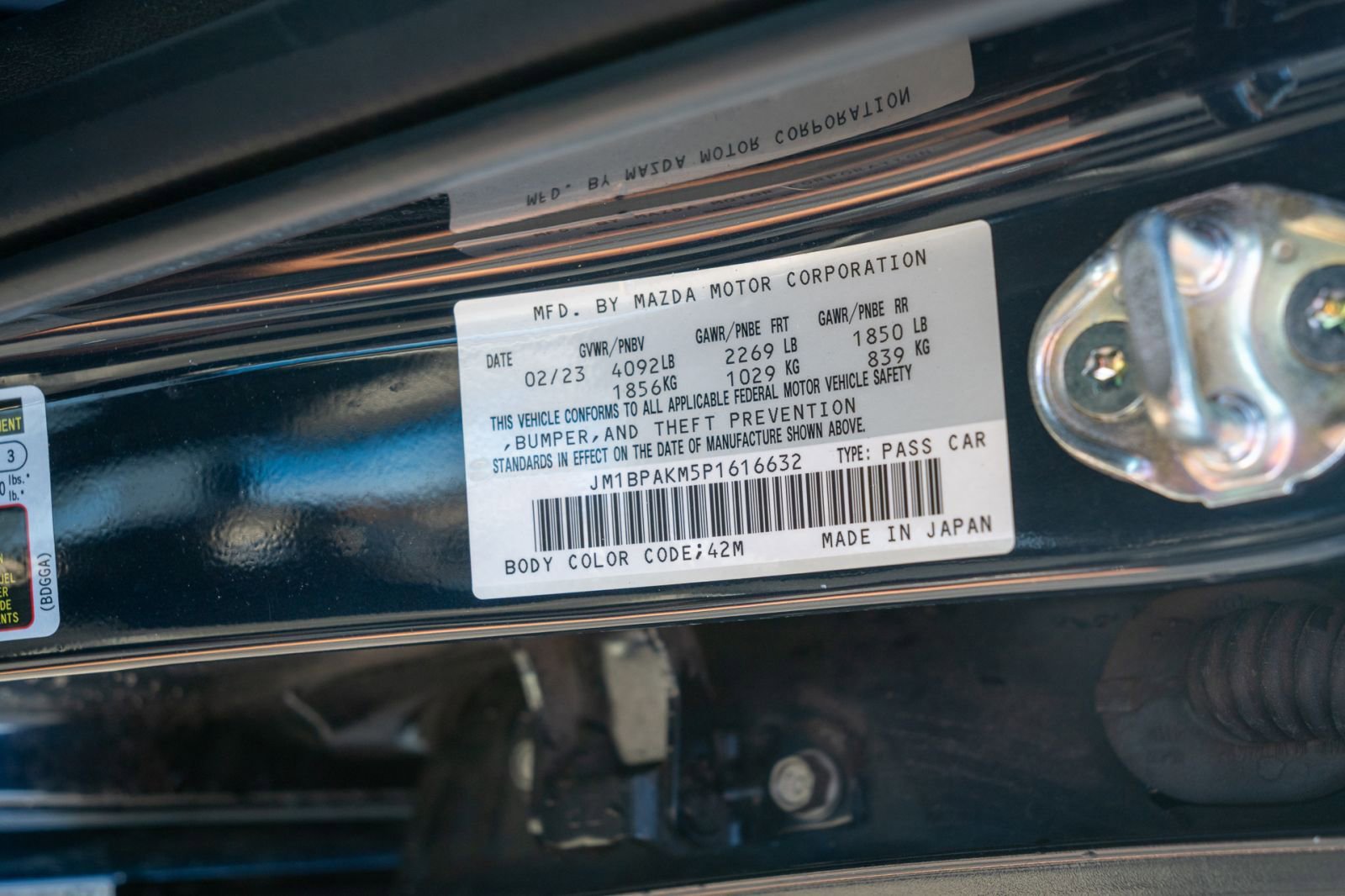 Used 2023 MAZDA MAZDA3 s image 34