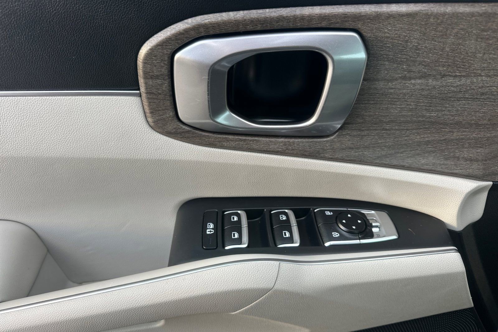 Used 2022 Kia Sorento X-Line EX image 11