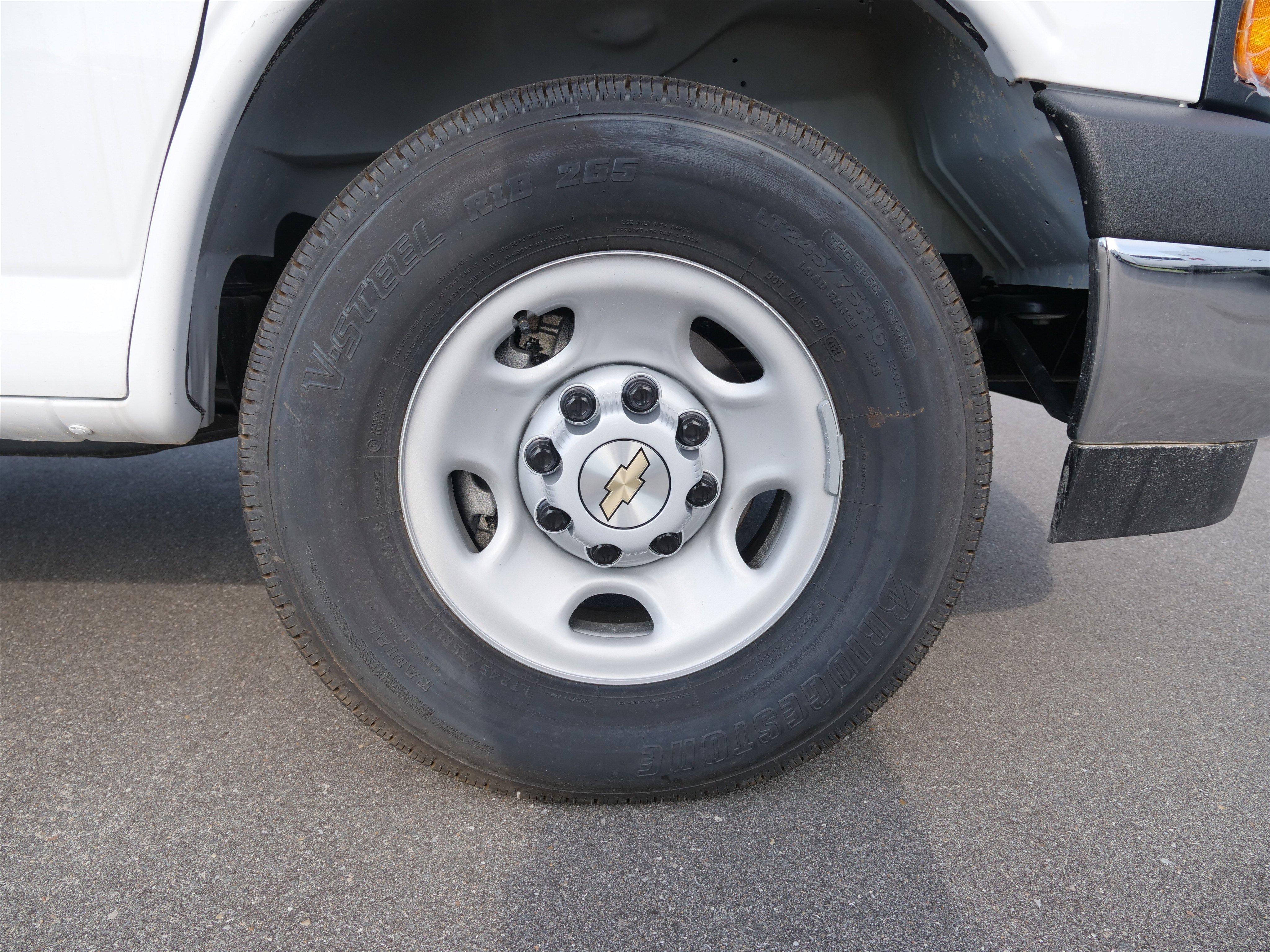 New 2025 Chevrolet Express 3500 w/ Power Convenience Package image 10