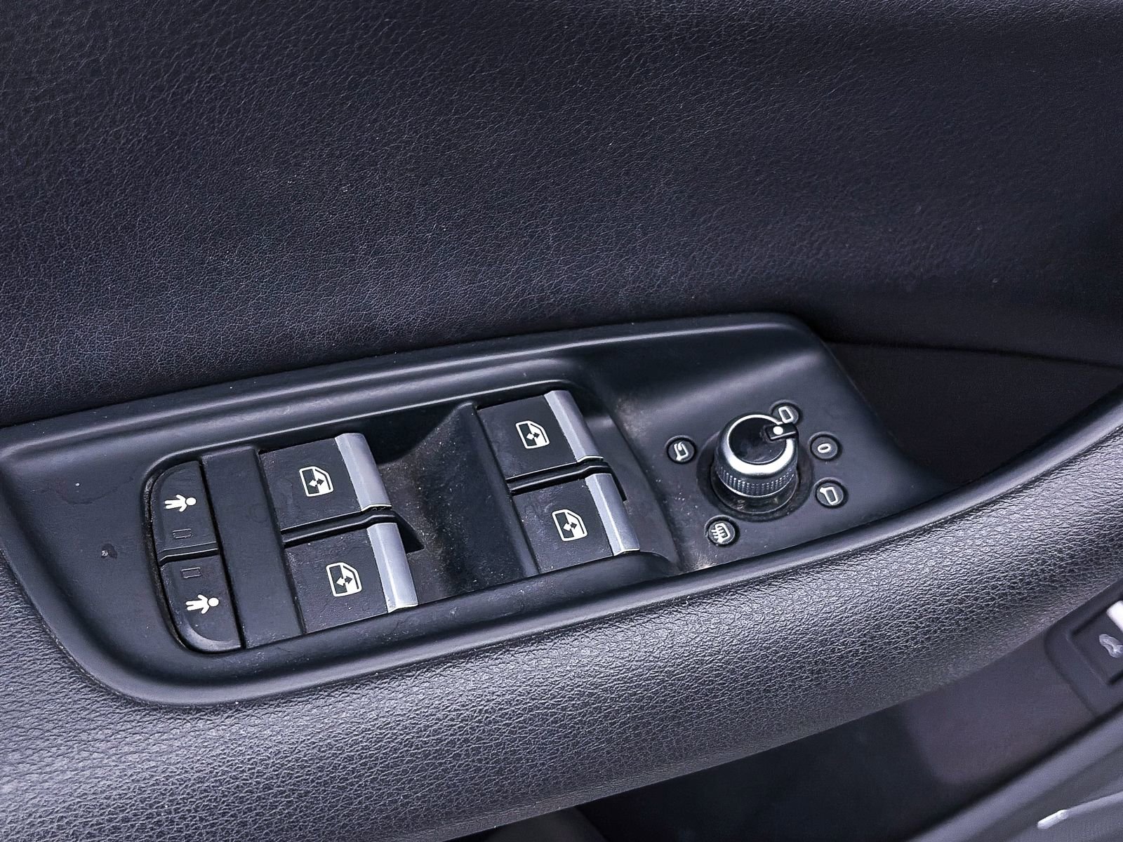 Used 2019 Audi Q7 3.0T Premium Plus AWD/4WD image 14