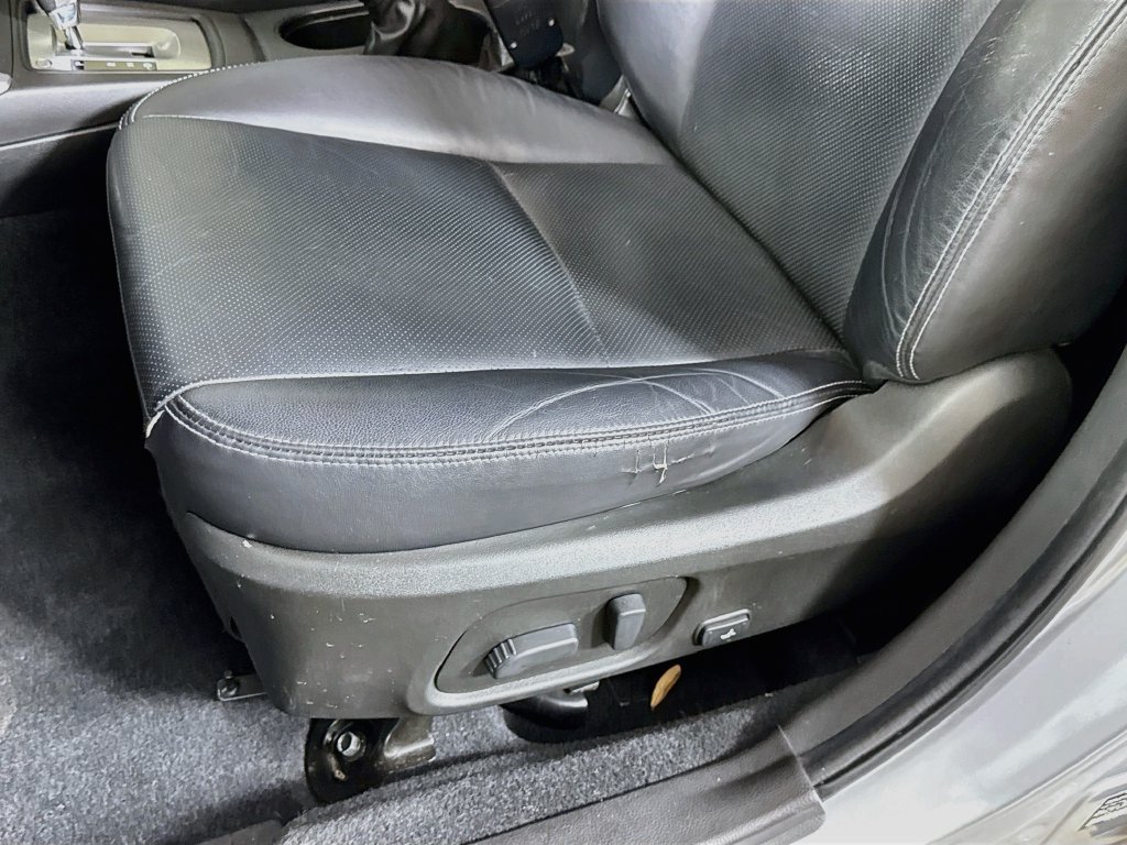 Used 2014 Subaru Forester 2.0XT Touring AWD/4WD image 23