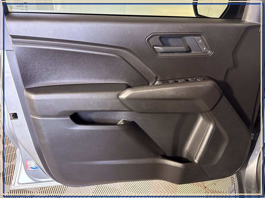 Certified 2025 Chevrolet Colorado Trail Boss AWD/4WD image 32