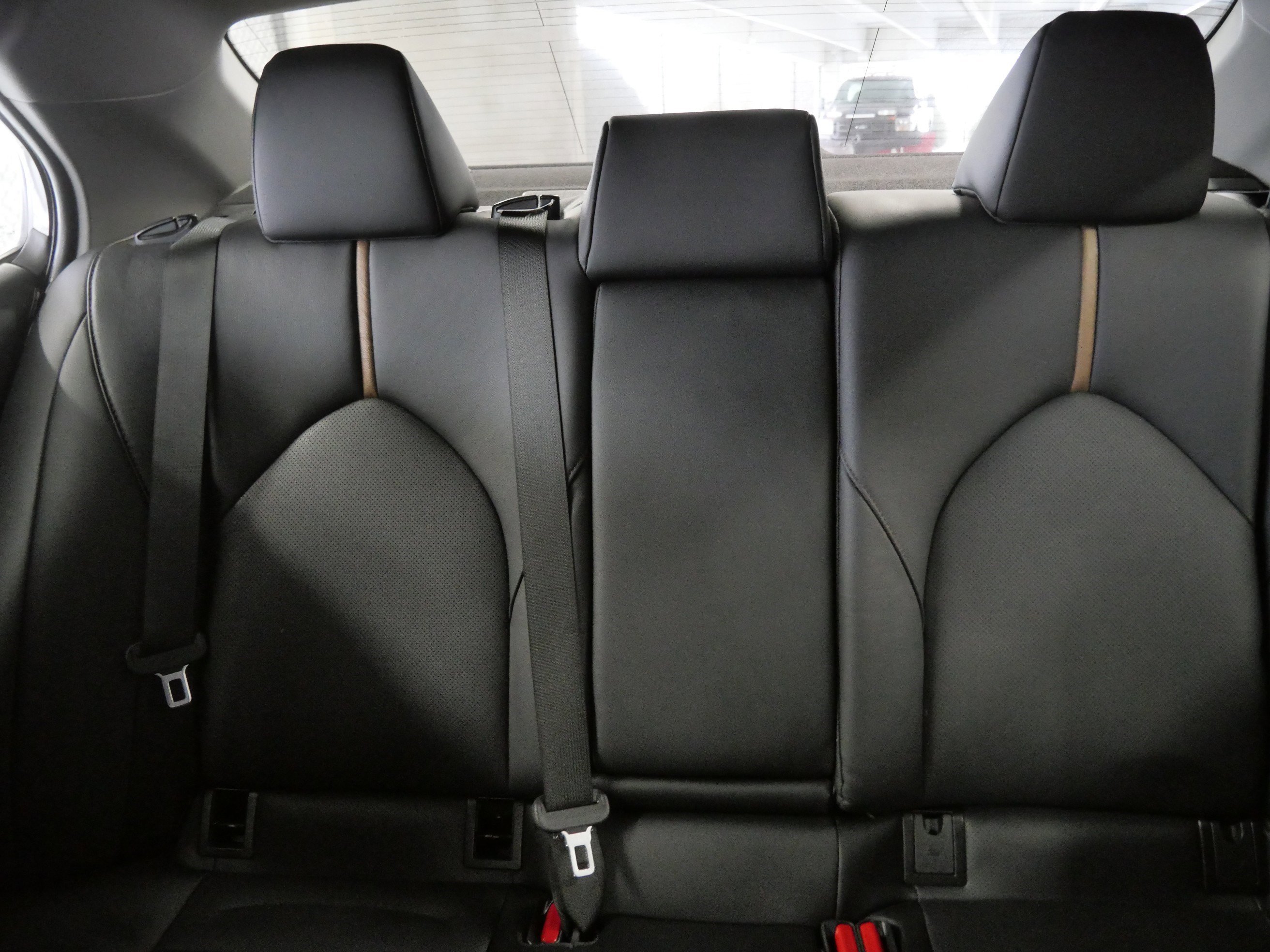 Certified 2020 Toyota Camry XLE image 14