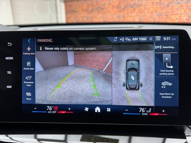 Certified 2025 BMW X2 xDrive28i w/ Technology Package image 20