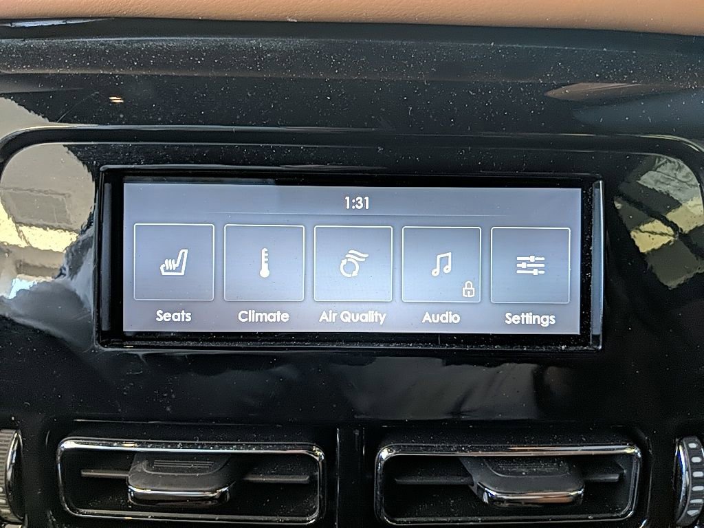 Certified 2023 Lincoln Aviator Black Label w/ Class IV Trailer Tow Package image 16