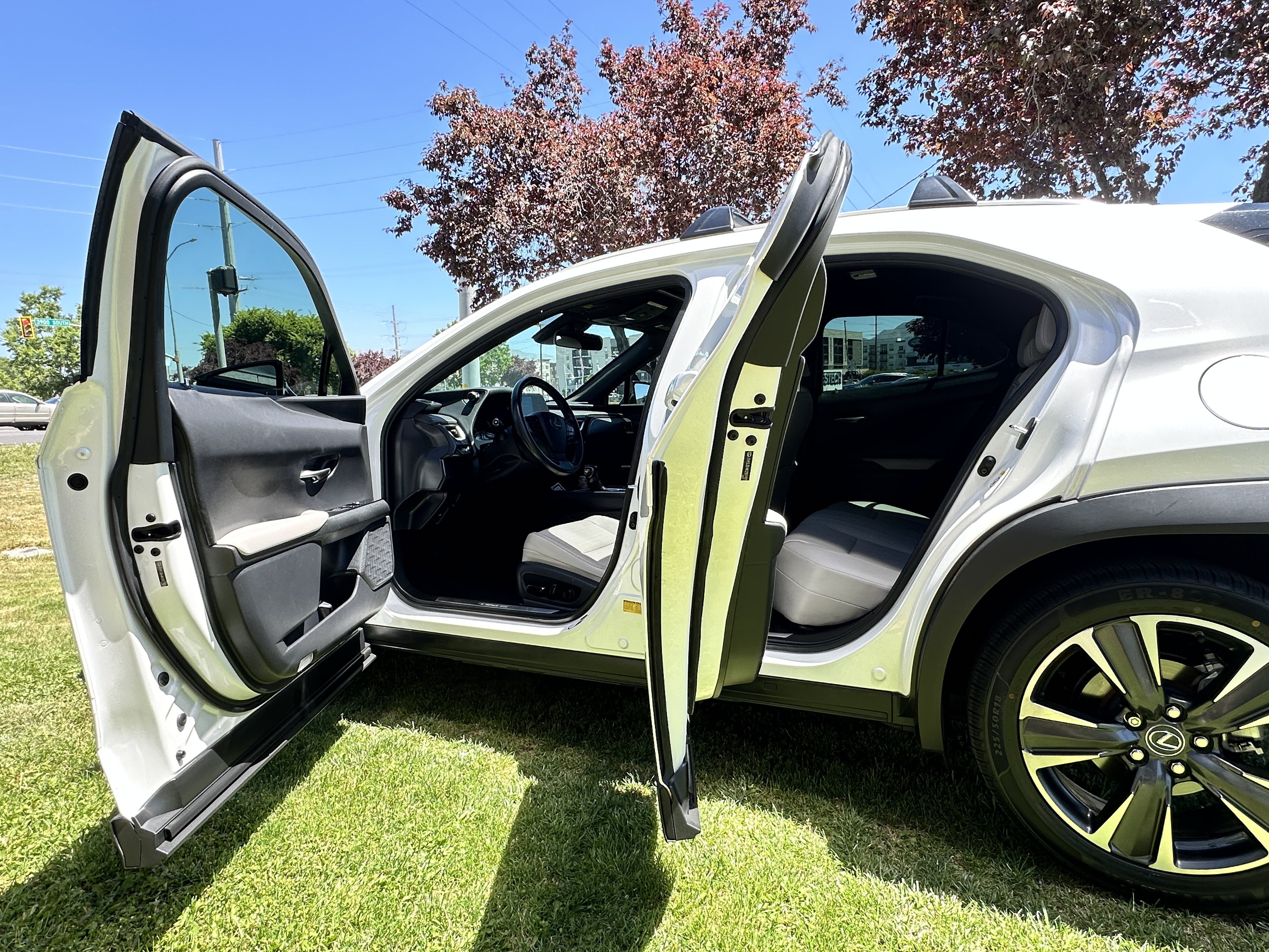 Used 2019 Lexus UX 200 w/ Accessory Package 2 FWD image 21