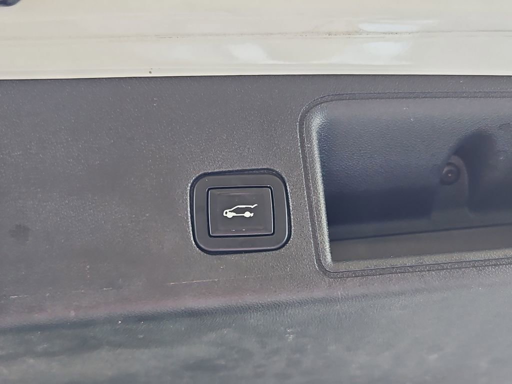 Used 2020 GMC Terrain Denali w/ Denali Premium Package image 35