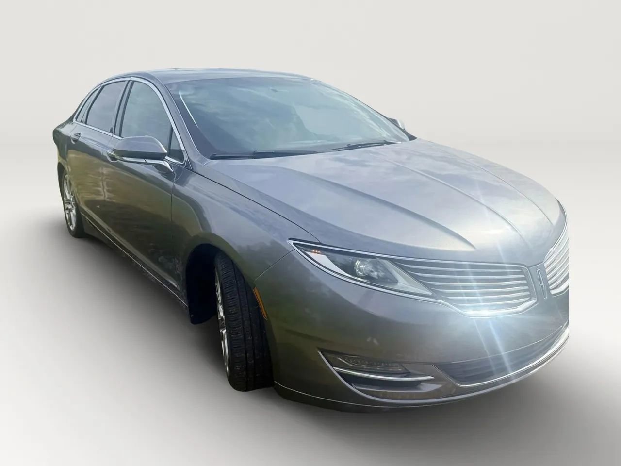 Used 2014 Lincoln MKZ Hybrid w/ Equipment Group 202A Reserve image 8