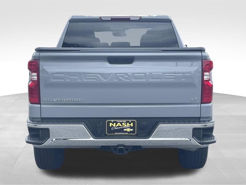 Used 2024 Chevrolet Silverado 1500 LT AWD/4WD image 4