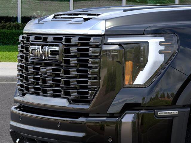New 2026 GMC Sierra 2500 Denali Ultimate w/ LPO, Black Badging Package image 13