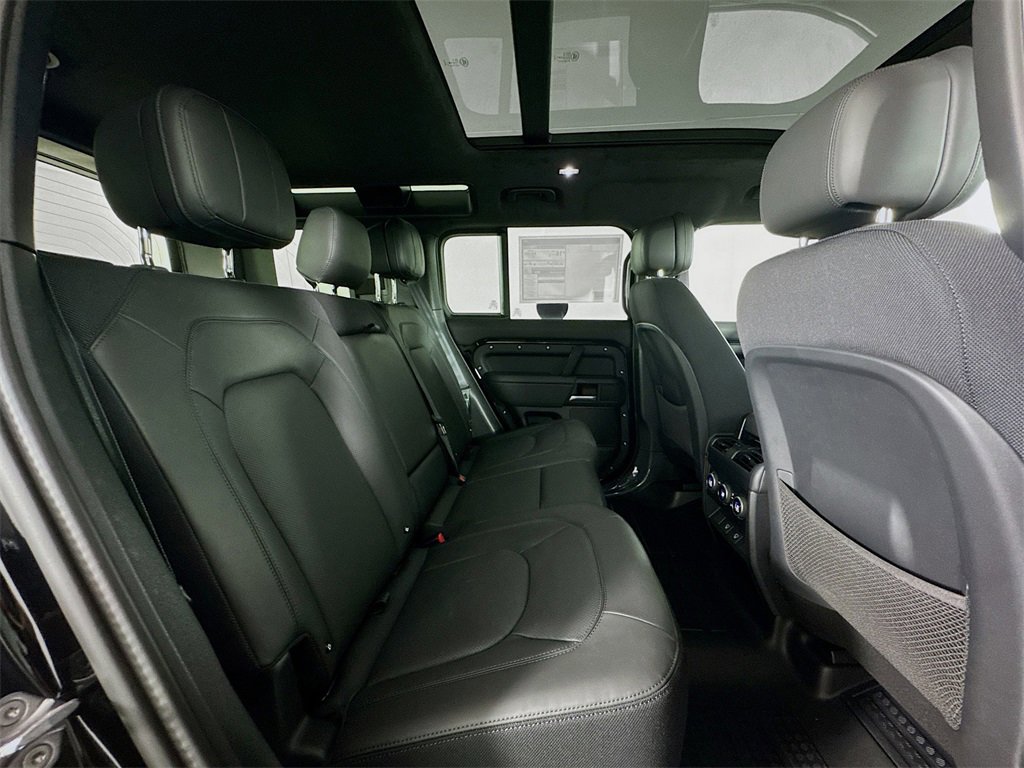 New 2025 Land Rover Defender 110 V8 image 26