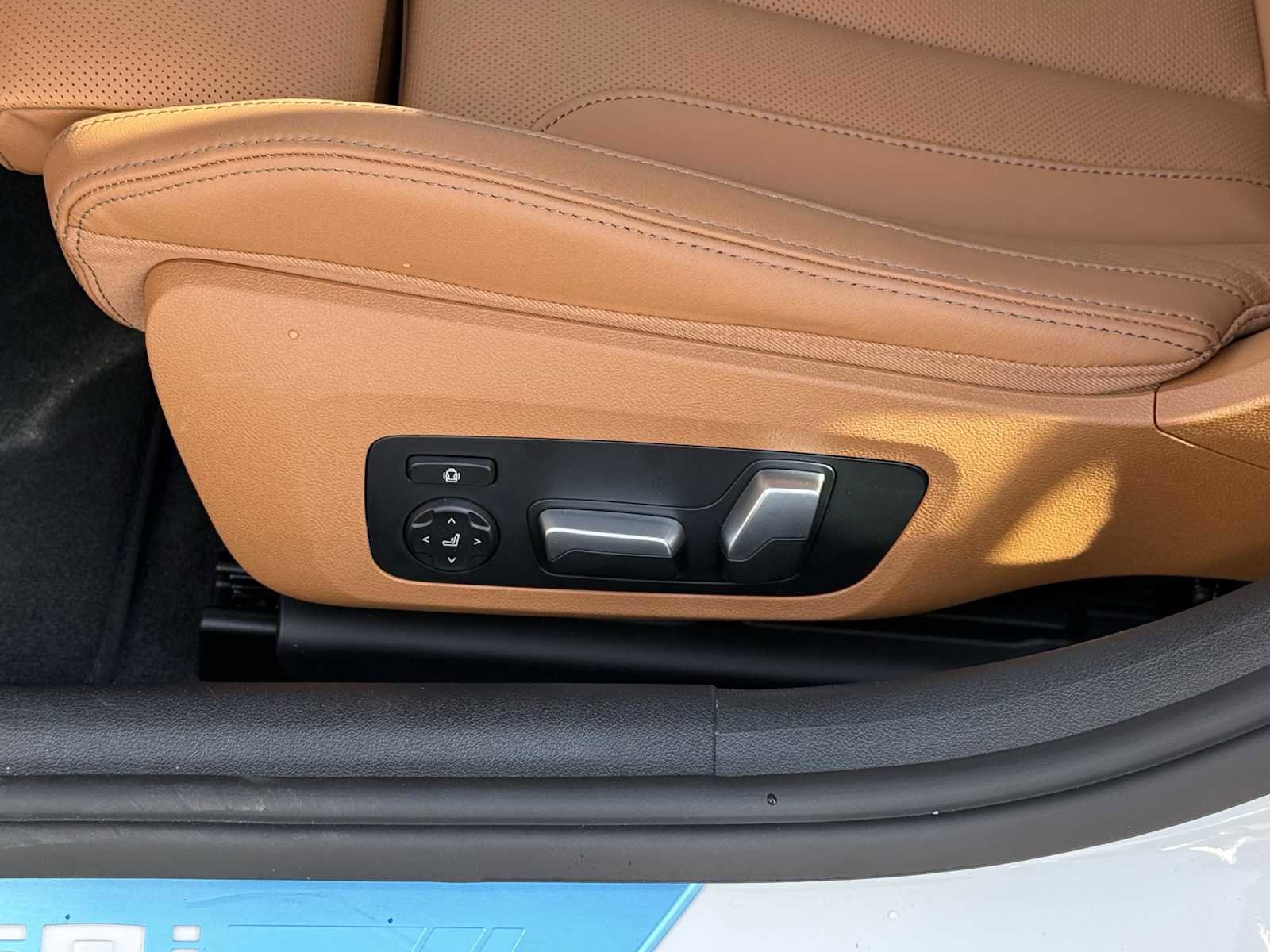 New 2026 BMW M850i xDrive image 11