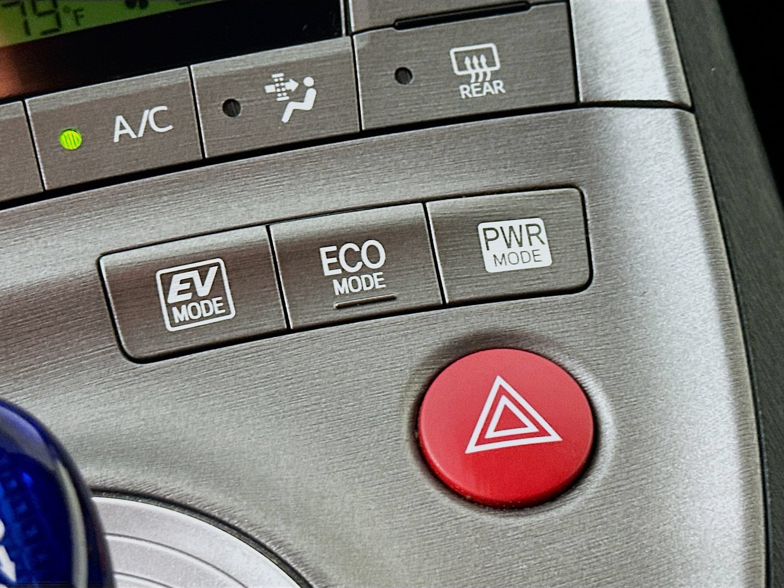 Used 2014 Toyota Prius Two FWD image 21