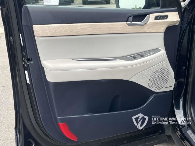 Used 2024 Hyundai Palisade Limited AWD/4WD image 17