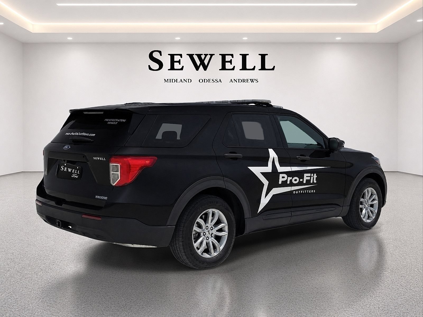 New 2024 Ford Explorer 4WD Police Interceptor w/ Ready For The Road Package image 4
