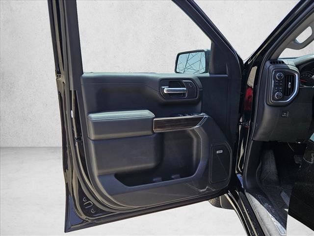 Used 2019 Chevrolet Silverado 1500 RST AWD/4WD image 12