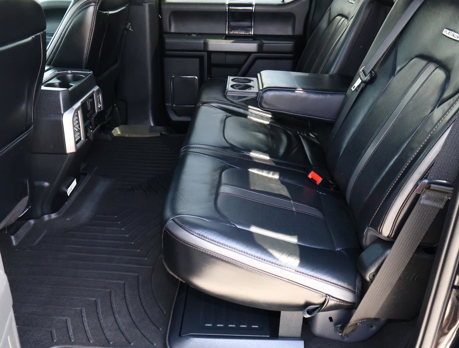 Used 2020 Ford F250 Platinum image 24