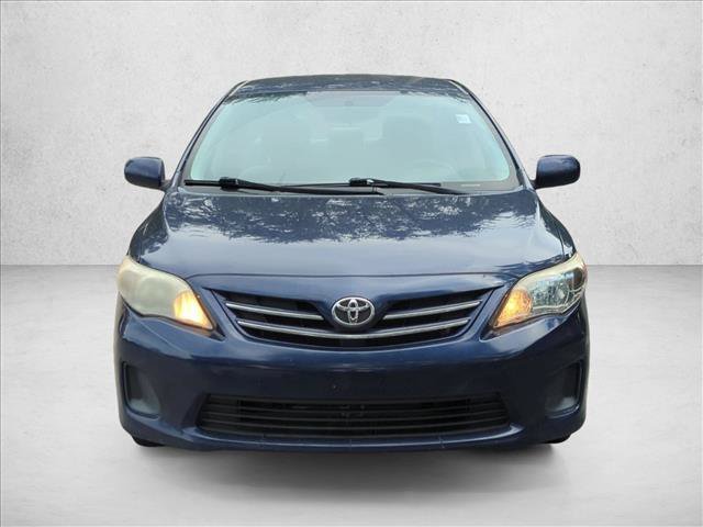 Used 2013 Toyota Corolla LE FWD image 2