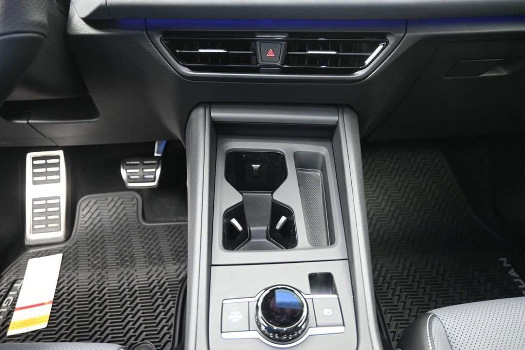New 2026 Volkswagen Tiguan SE R-Line FWD image 13