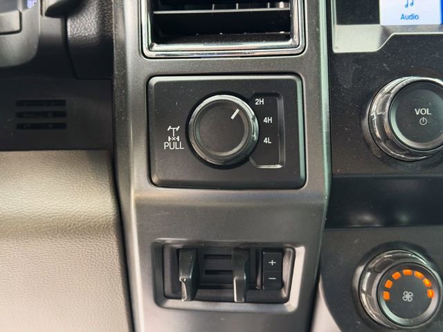 Used 2020 Ford F250 XLT w/ XLT Premium Package AWD/4WD image 13