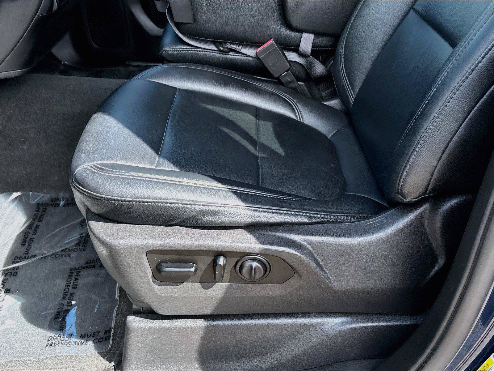 Used 2021 Chevrolet Silverado 1500 RST w/ LPO, Dark Essentials Package RWD image 18