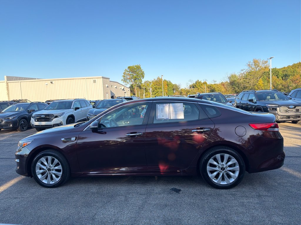 Used 2017 Kia Optima LX FWD image 8