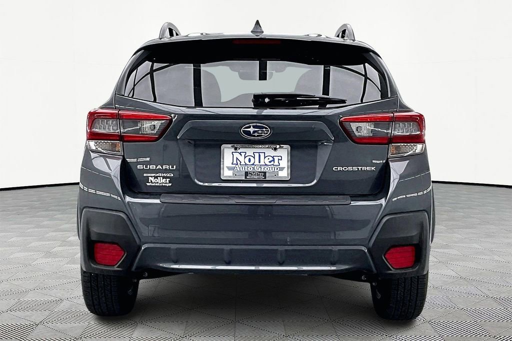 Used 2023 Subaru Crosstrek 2.0i Premium image 4