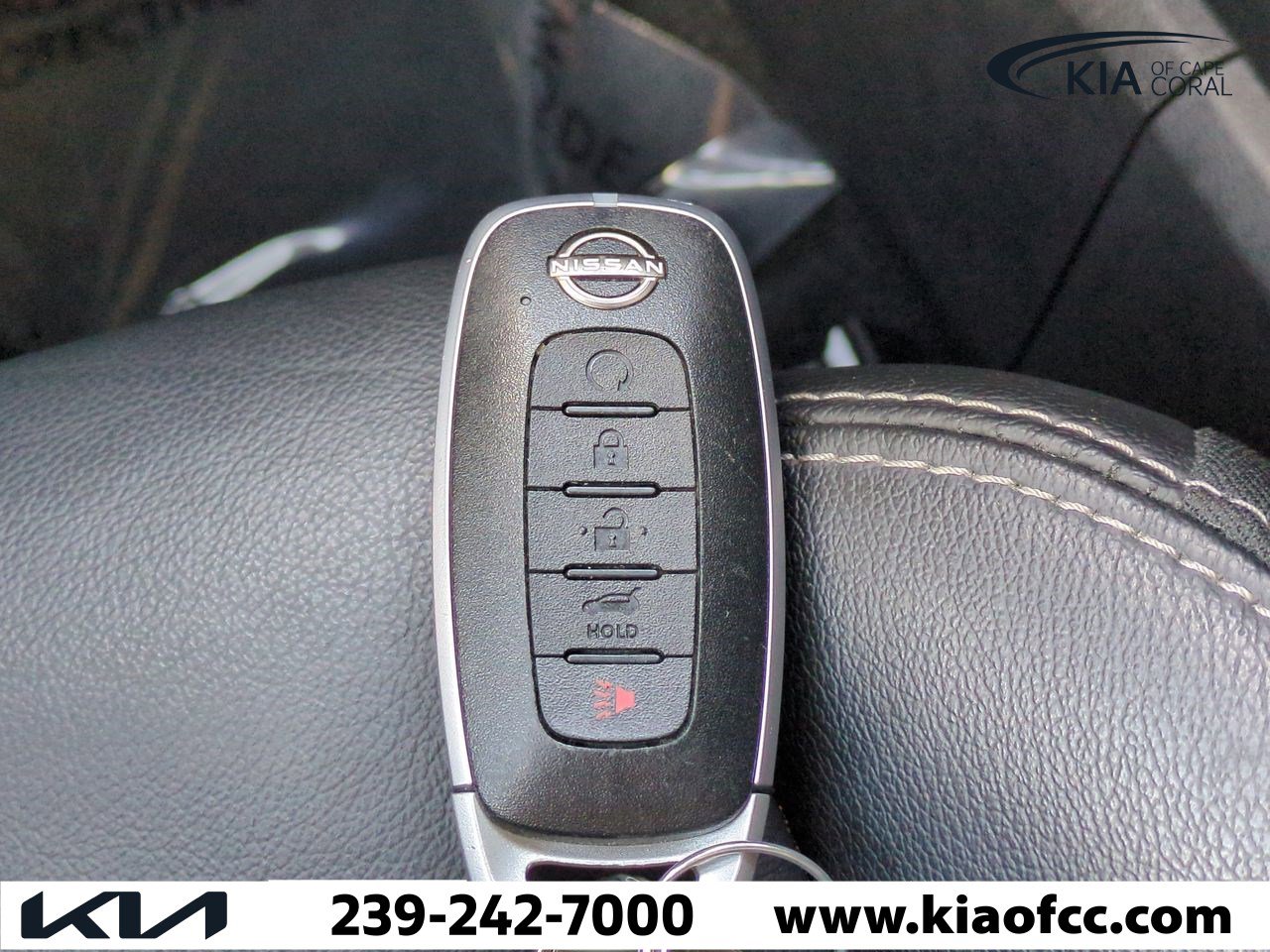 Used 2023 Nissan Rogue SL image 30