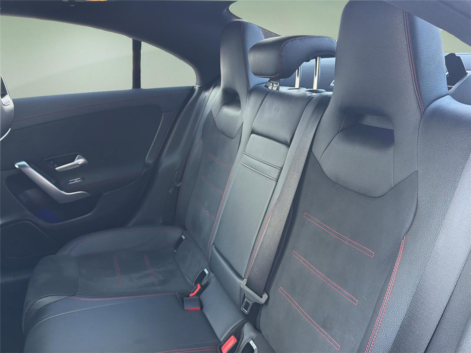 Used 2021 Mercedes-Benz CLA 35 AMG 4MATIC image 25